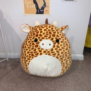 Gary the Giraffe Squishmallow 16”